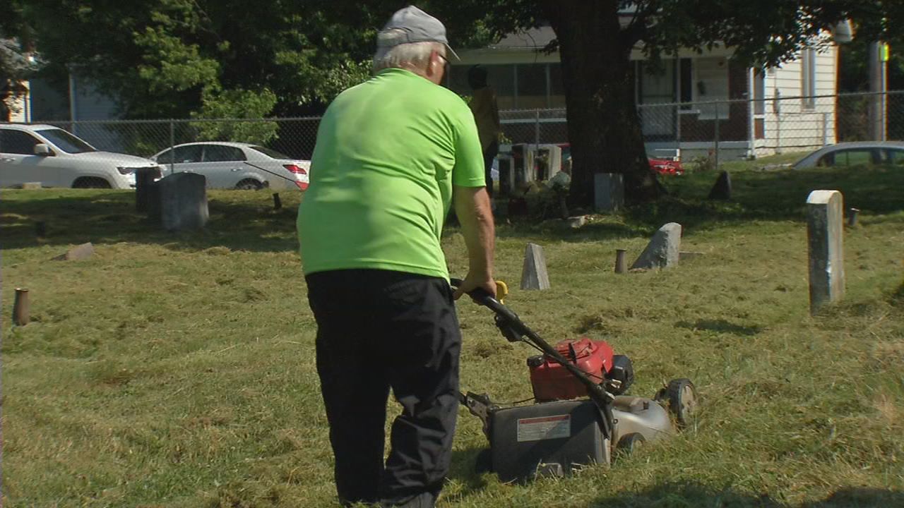 Greenwood Cemetery Cleanup (4) 6-20-19.png